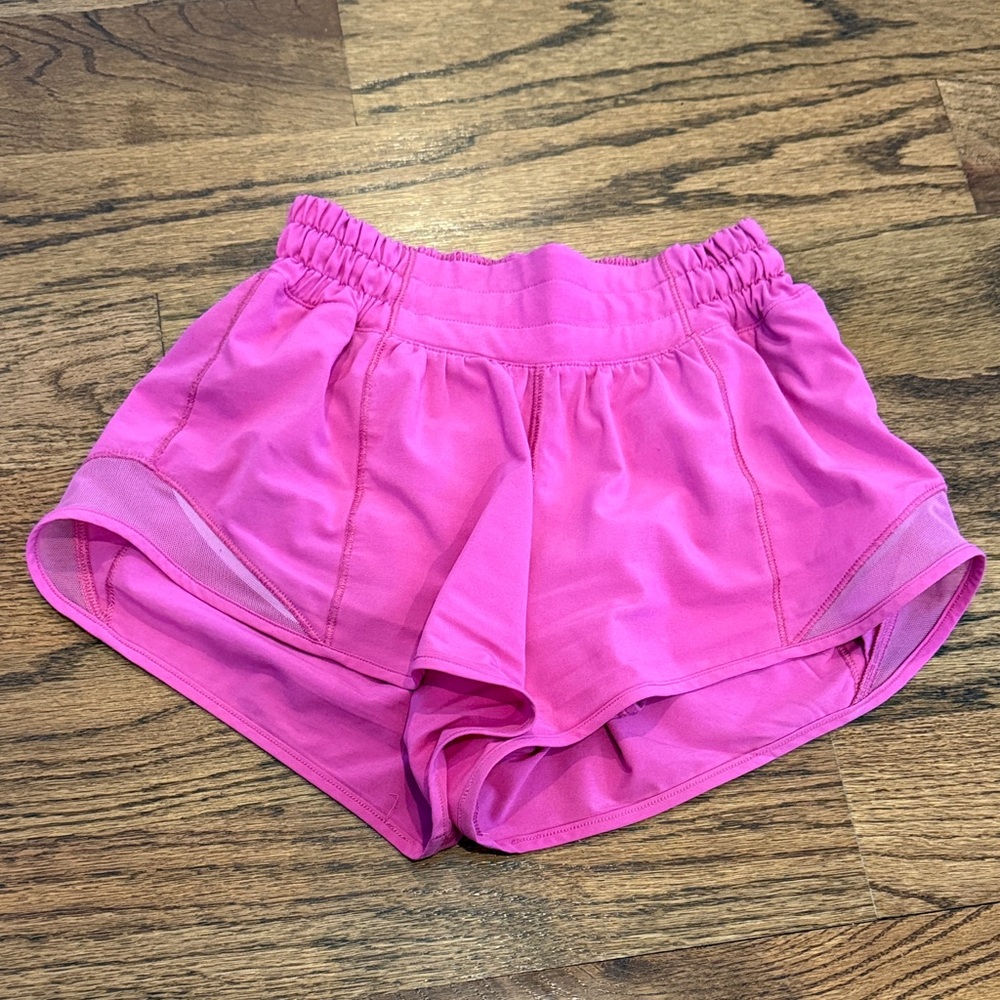 Lululemon Hottie Hot Sz 0-Sonic Pink